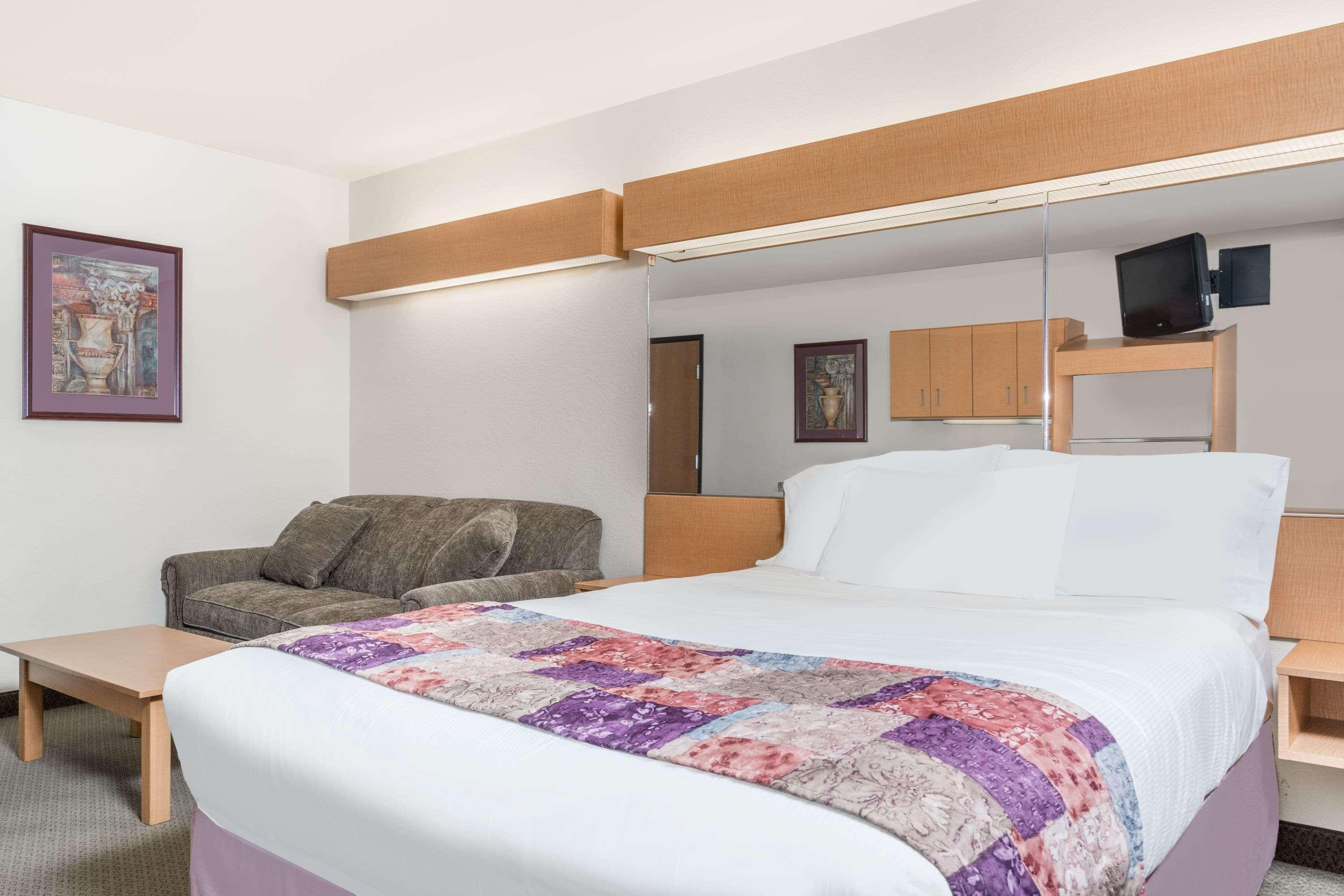 Microtel Inn & Suites By Wyndham Mankato Extérieur photo