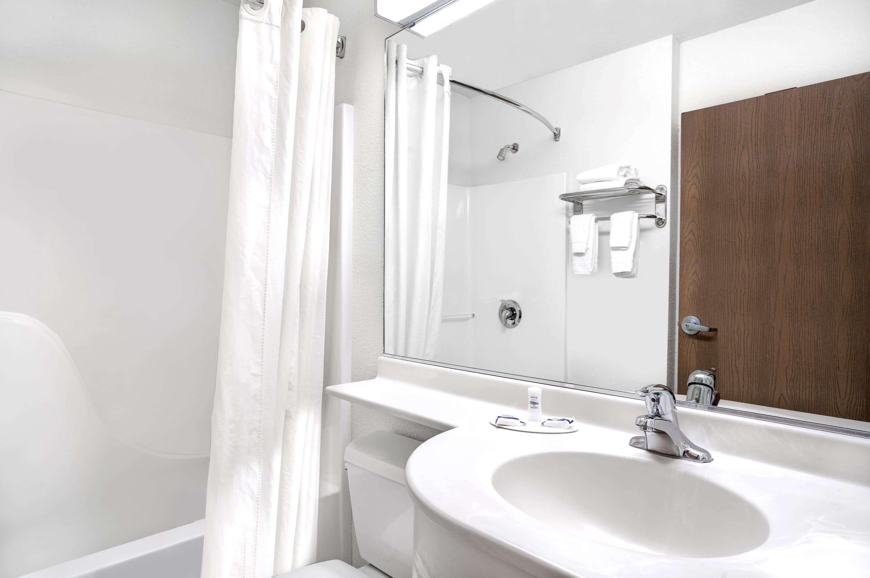 Microtel Inn & Suites By Wyndham Mankato Extérieur photo