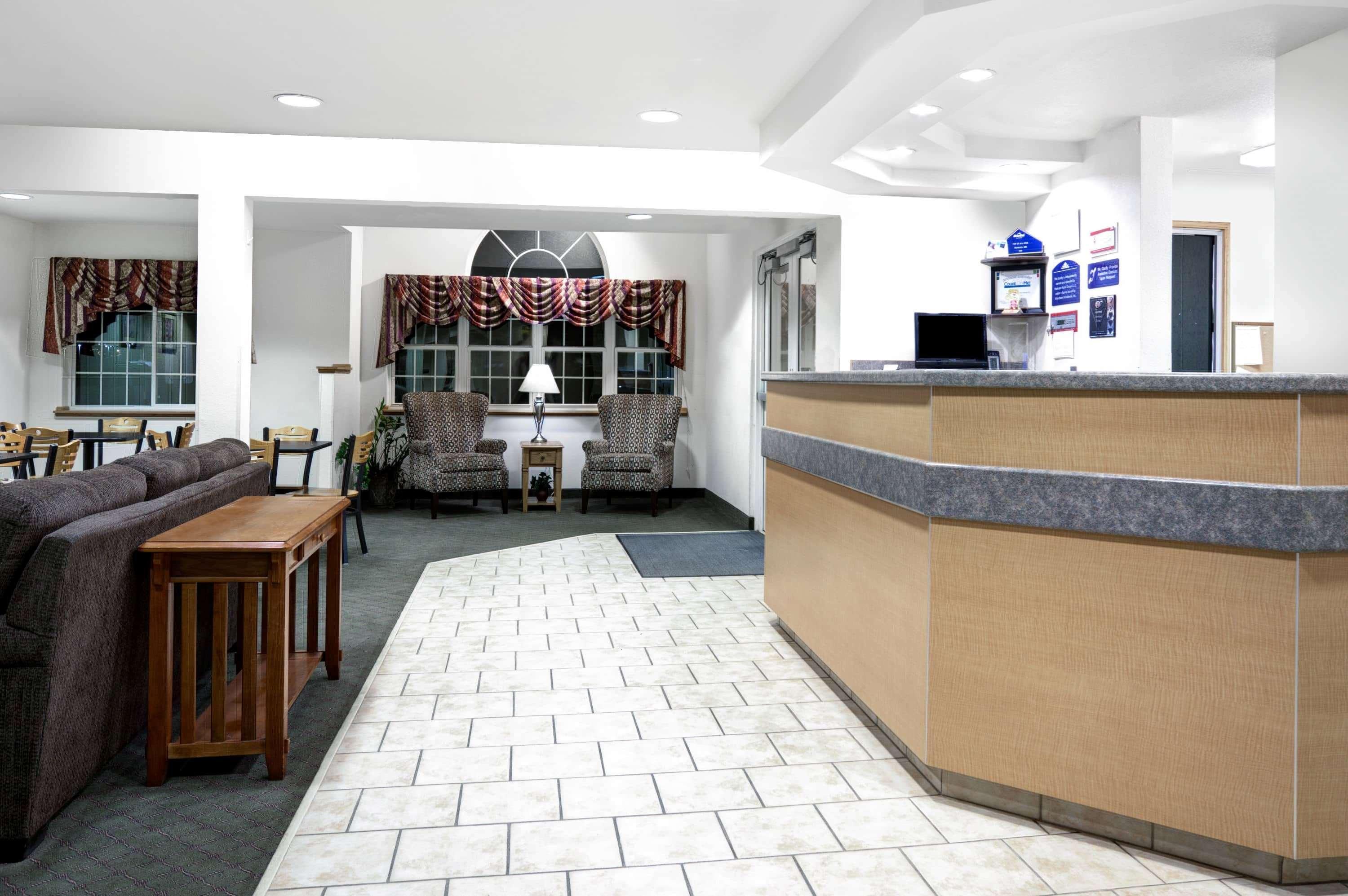 Microtel Inn & Suites By Wyndham Mankato Extérieur photo