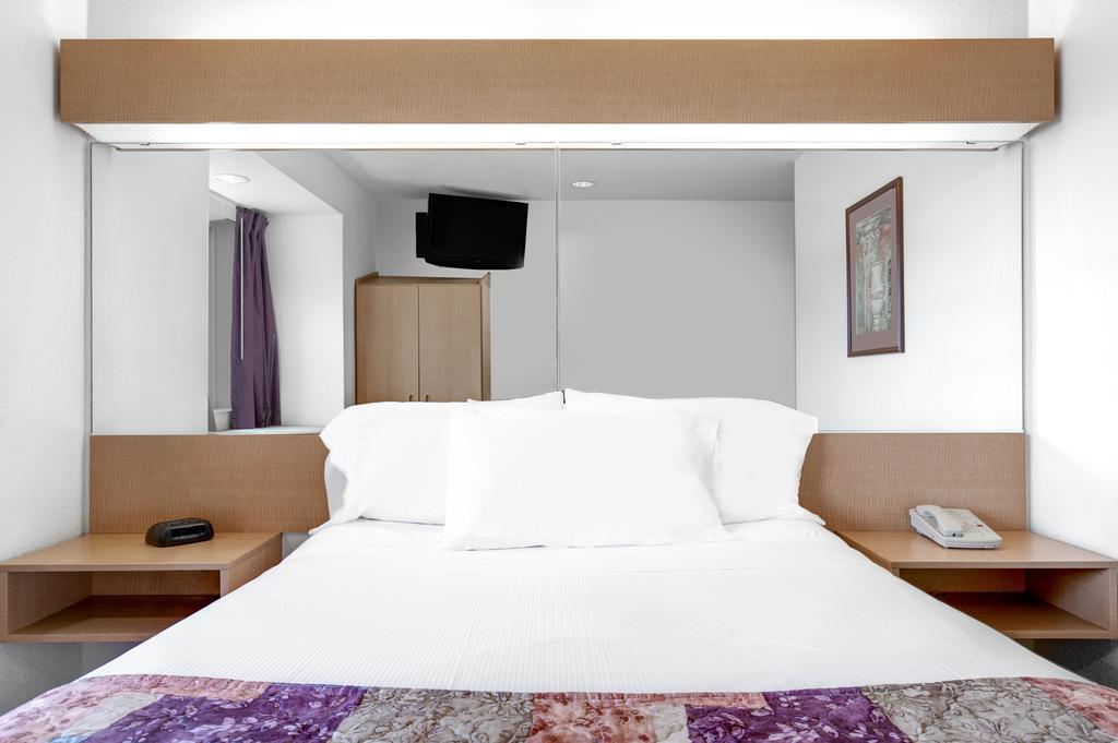 Microtel Inn & Suites By Wyndham Mankato Extérieur photo