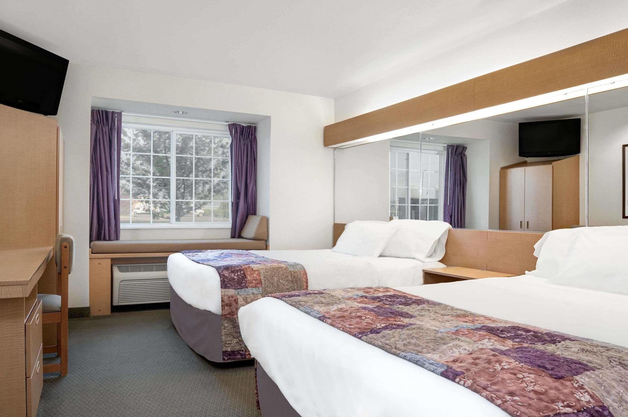 Microtel Inn & Suites By Wyndham Mankato Extérieur photo